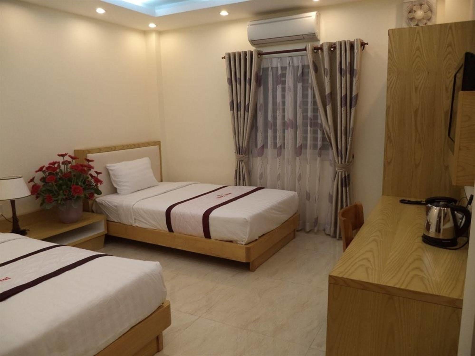 Ruby Hotel Ho Chi Minh City Exterior photo